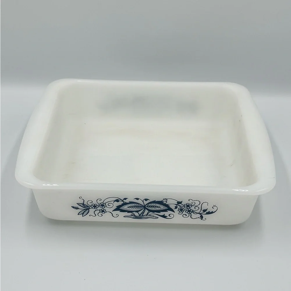 Vintage Glasbake Milk Glass 8”x8” Casserole Dish Blue Onion J2428